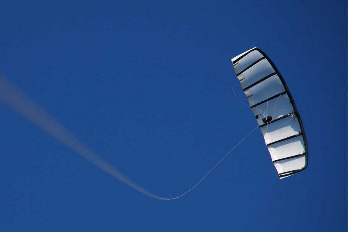 La Chine lance le plus grand cerf-volant au monde pour la production d&rsquo;électricité et réalise une avancée majeure dans l&rsquo;énergie éolienne en haute altitude.