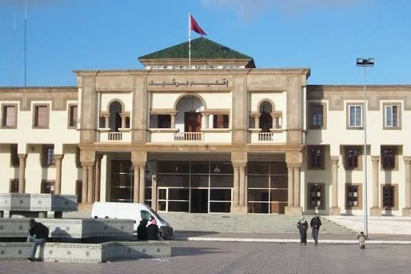 Délibération sur la destitution du président de la commune de Berrechid et de plusieurs de ses adjoints.