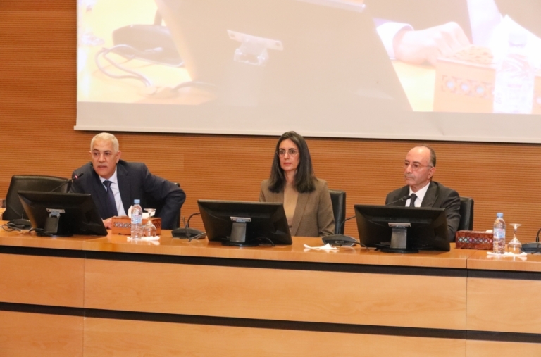 Bensouda remet la direction de la Trésorerie publique à Abdelatif El-Amrani.