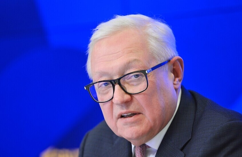 La Russie commence à fournir de l&rsquo;aide à Cuba et réaffirme son soutien face aux pressions américaines.