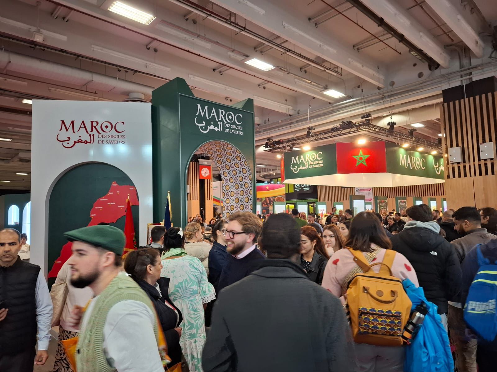 Le Maroc renforce son rayonnement agricole au Salon de Paris avec la participation de coopératives et de produits locaux.