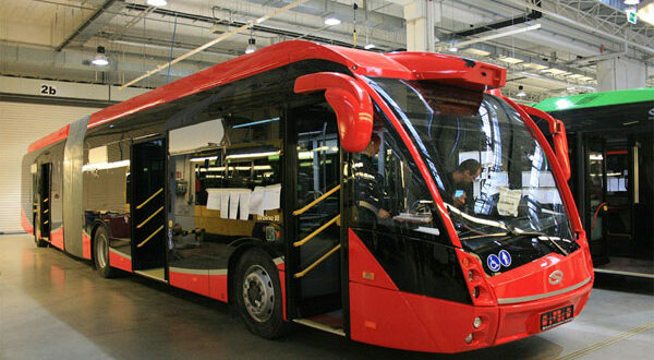 استعدادًا لكأس العالم 2030..المغرب يوقّع اتفاقية شراء حافلات كهربائية بتمويل يناهز 13 مليون دولار