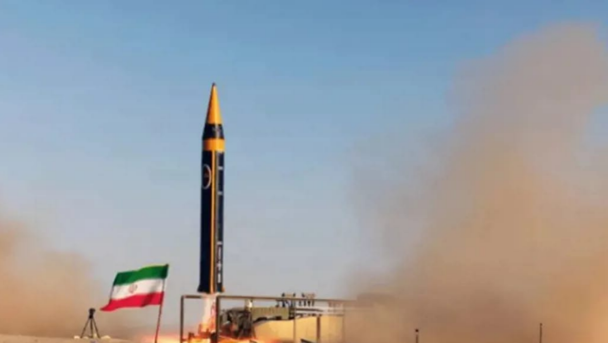 L&rsquo;Iran élargit le champ de la guerre… Un missile balistique cible la Turquie, et l&rsquo;OTAN l&rsquo;intercepte.