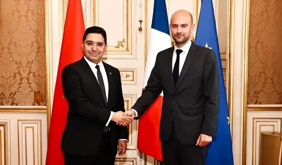 Bourita discute à Paris des relations bilatérales et des questions régionales avec le ministre français des Affaires étrangères.