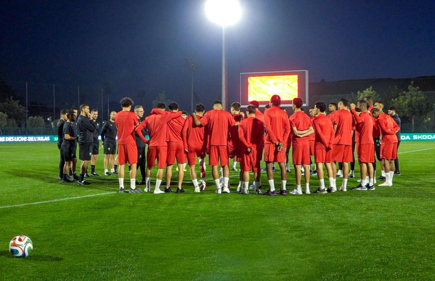 L&rsquo;équipe nationale marocaine effectue sa dernière séance d&rsquo;entraînement avant de s&rsquo;envoler pour l&rsquo;Espagne afin d&rsquo;affronter l&rsquo;Équateur.