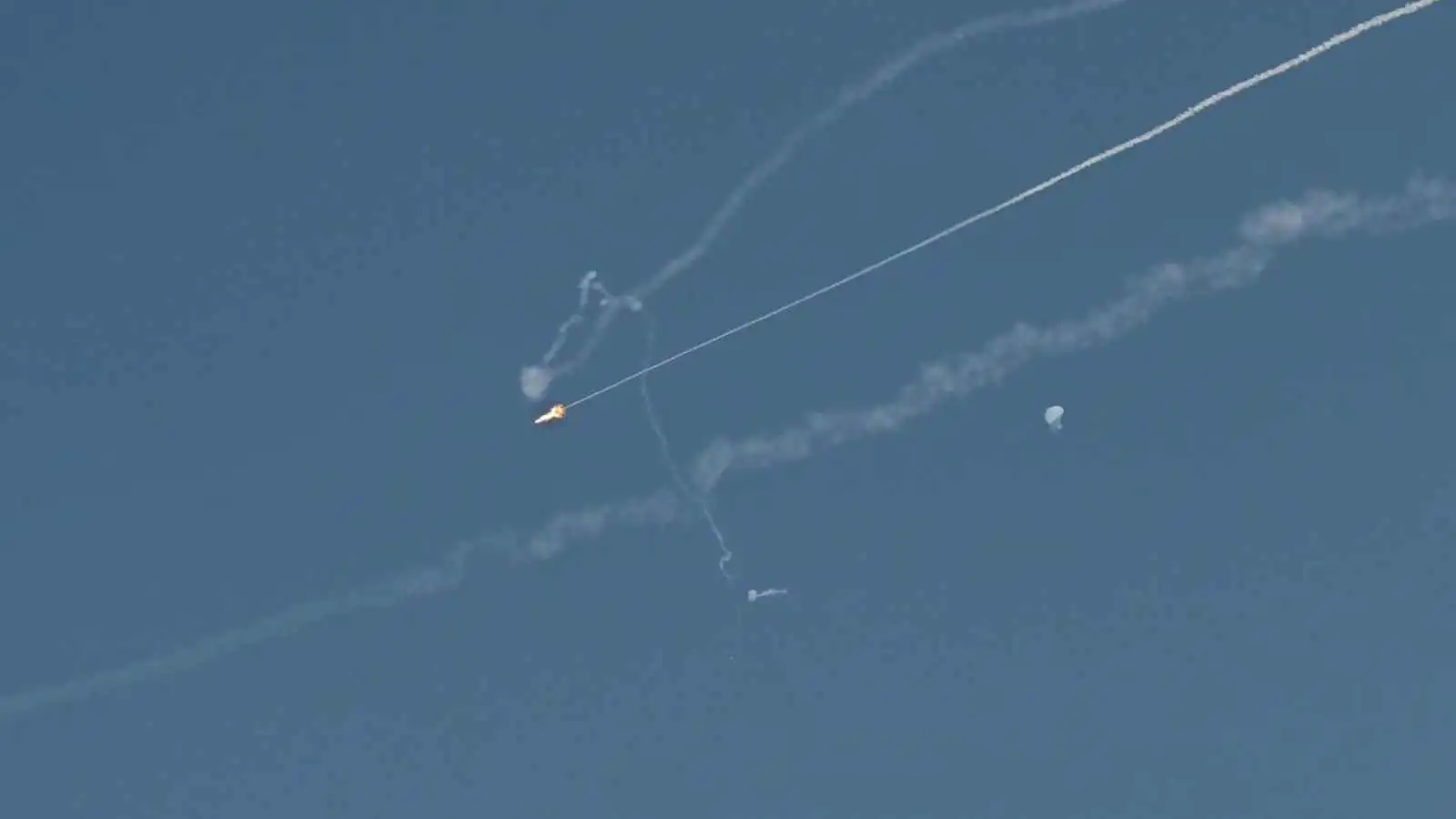 Interception d&rsquo;un missile iranien au-dessus de la Turquie pour la seconde fois en quelques jours… Ankara déploie des chasseurs F-16