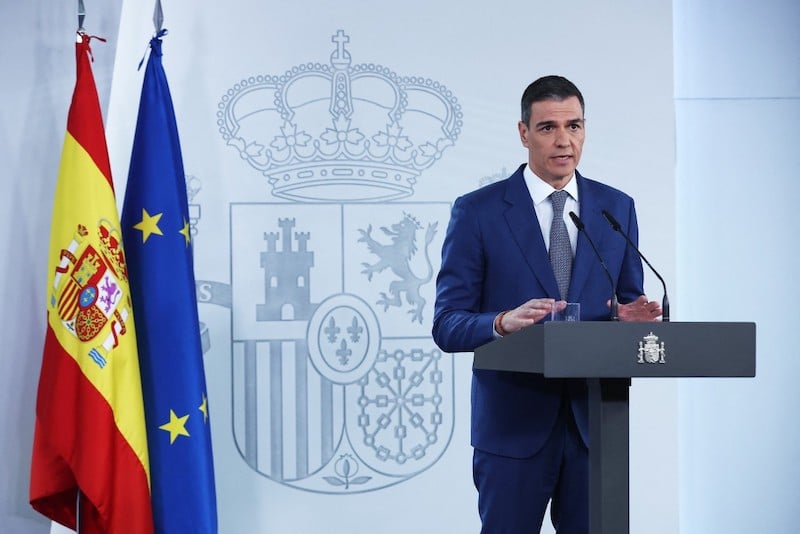 Pedro Sánchez répond à Donald Trump : « Non à la guerre »