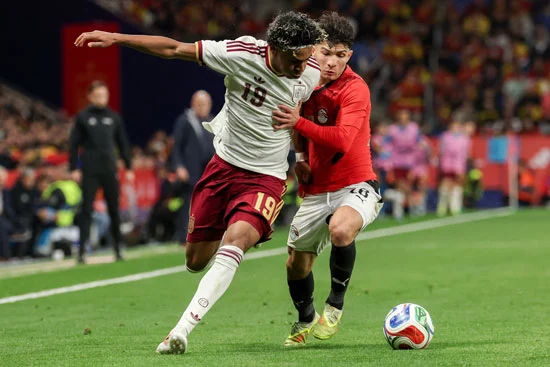 Lamine Yamal : Le football est un plaisir et un encouragement, pas un moyen d&rsquo;offenser les gens en raison de leur identité ou de leurs croyances.