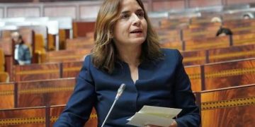 في ظل اضطرابات عالمية.. بنعلي تؤكد صمود المخزون الطاقي وتدعو لتسريع التحول نحو الطاقات البديلة