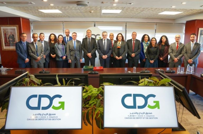 Le Fonds de dépôt et de gestion et l’UIR lancent un mécanisme innovant pour soutenir la recherche scientifique et l’innovation.