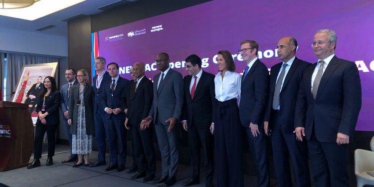 Deuxième jour de la Cime RENEWPAC : l&rsquo;engagement des jeunes au cœur des échanges Afrique-Europe