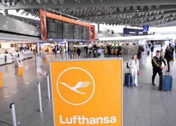 إضراب طياري لوفتهانزا يعطل مئات الرحلات الجوية