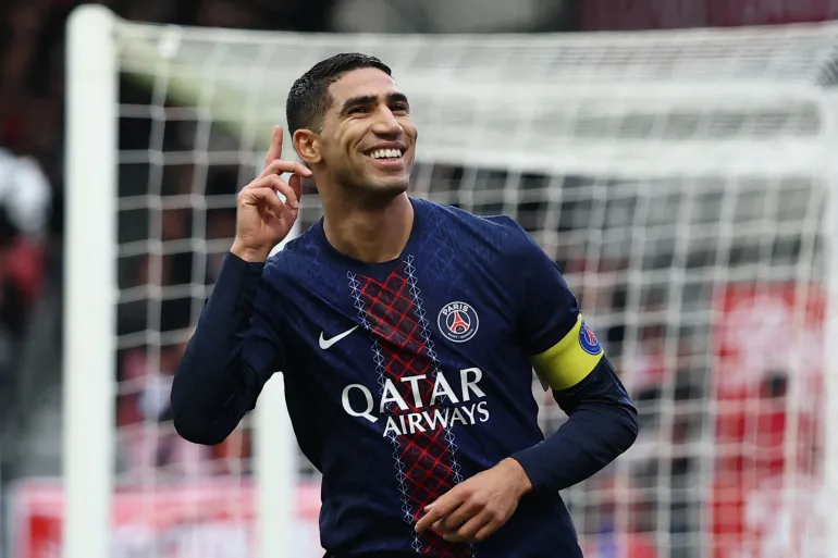 Achraf Hakimi parmi les joueurs les mieux payés en France, selon le journal « L&rsquo;Équipe »